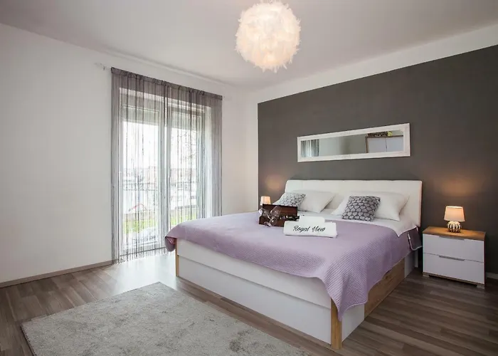 Apartman Royal View *