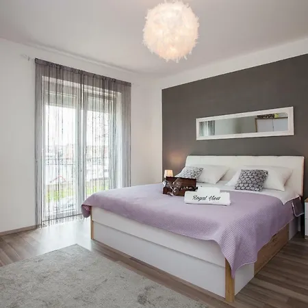 דירה Royal View *