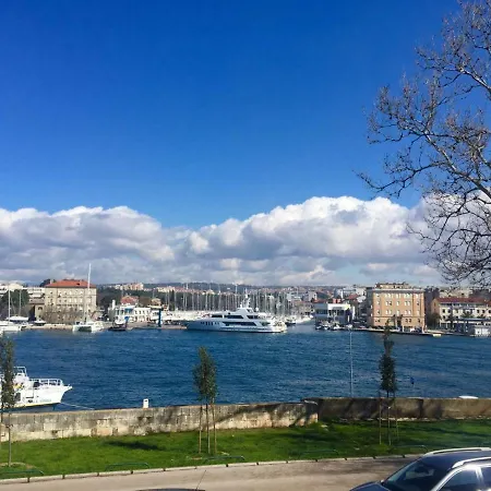 Διαμέρισμα Royal View Ζαντάρ