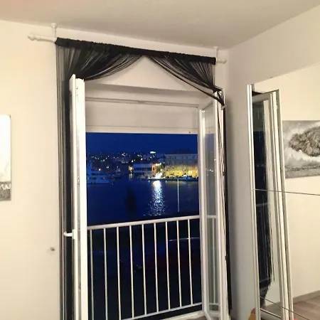 Royal View Daire