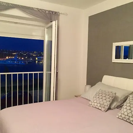 Royal View Διαμέρισμα *